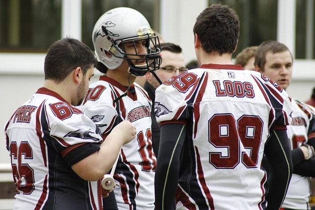 [NBA]“东皇”再连线 东契奇快攻助飞詹姆斯.